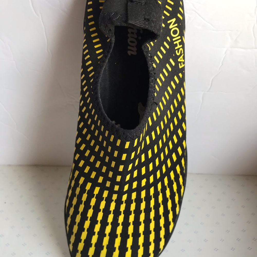 Water Shoes Size 10.5/all sports shoes